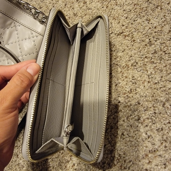 Michael Kors Hamilton Quilted Micro Stud shoulder bag w/matching wallet&duster - Picture 6 of 6